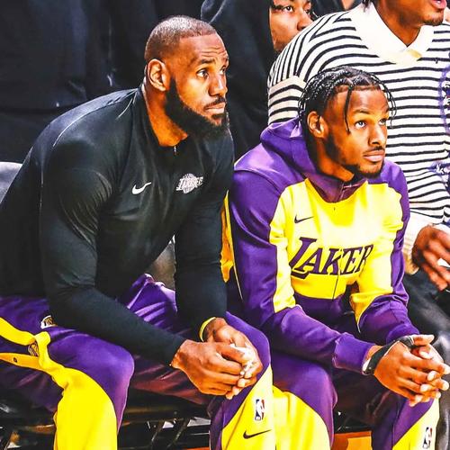 卧龙凤雏 “KO”组合！美媒调侃：这就是昨天的艾顿和布朗尼