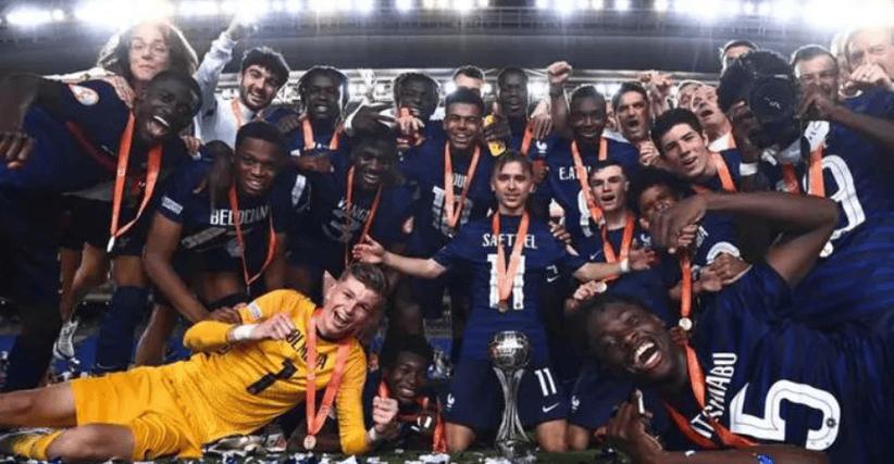 世青赛南非2-1击败美国，两队与法国携手晋级16强