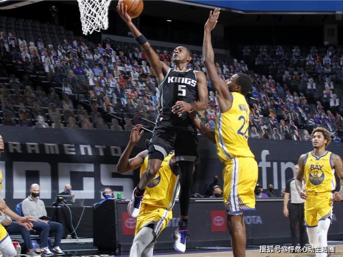 队记：卡斯尔因膝盖瘀伤不会出战龙狮 福克斯哈珀也将缺阵