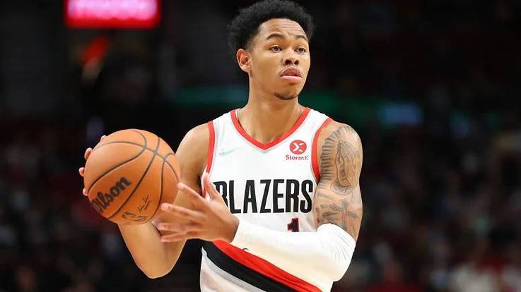 獭兔养伤！绿军拆队削减开支 布朗+怀特+西蒙斯在东部是啥水平？