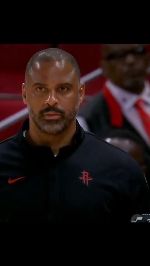 乌度卡：我们想提升打转换进攻的能力 不会靠某个球员作唯一驱动