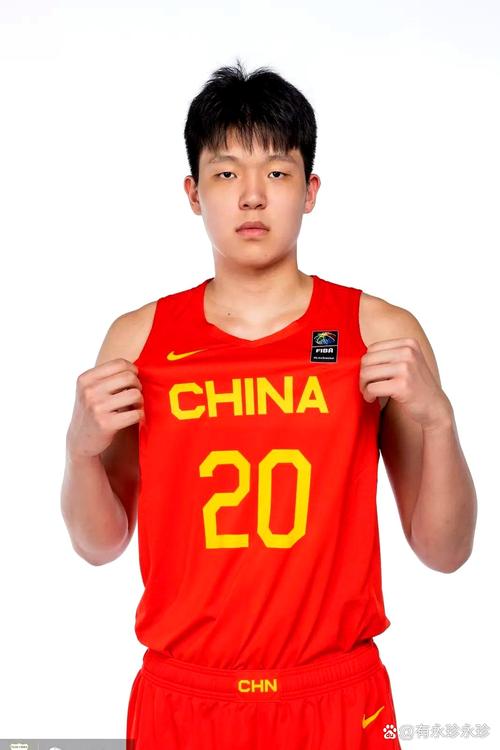 队记：面对经验丰富的勇士表现挣扎也没事 杨瀚森有提升空间