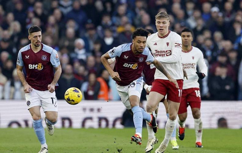 拓记：卡马拉看上去比上赛季强多了 他正成为家喻户晓的人物