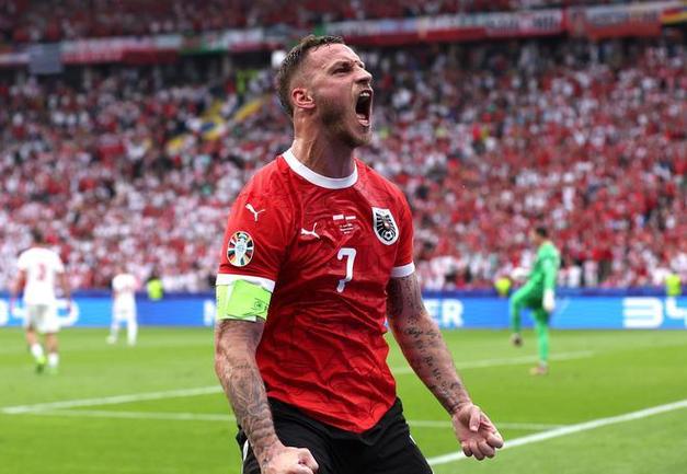 阿瑙：成为奥地利队史射手王，我要把这个纪录献给我的家人