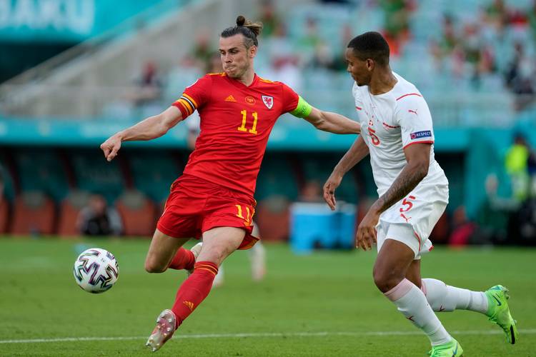 完败英格兰!基恩批评威尔士:看起来吓坏了,跟低级别球队一样