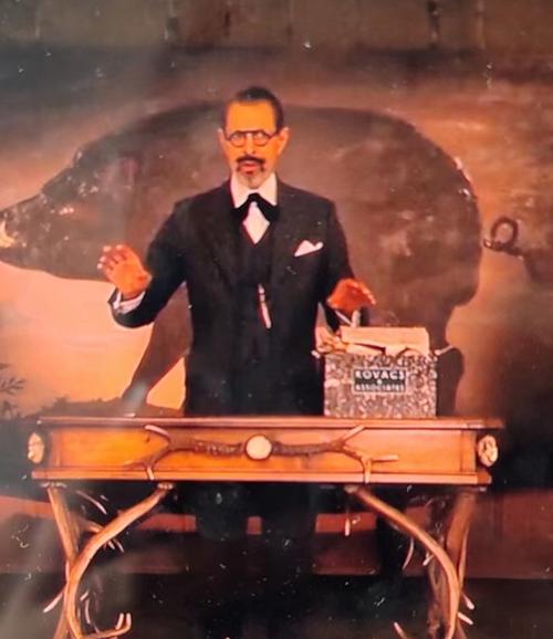 科瓦切维奇:图多尔是一个非常出色的更衣室领袖,天生的领导者