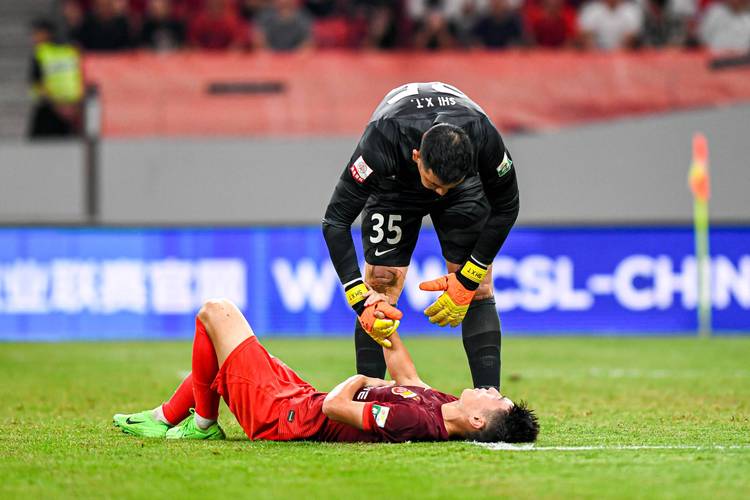 刘闻超:海港教学赛4-3取胜,莱昂纳多双响,王燊超、吕文君破门