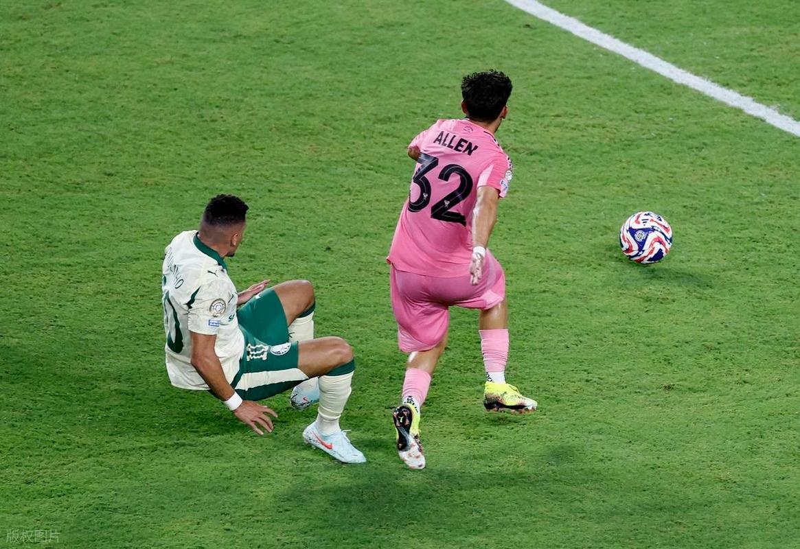 苏亚雷斯凌空抽射，迈阿密3-0领先亚特兰大联