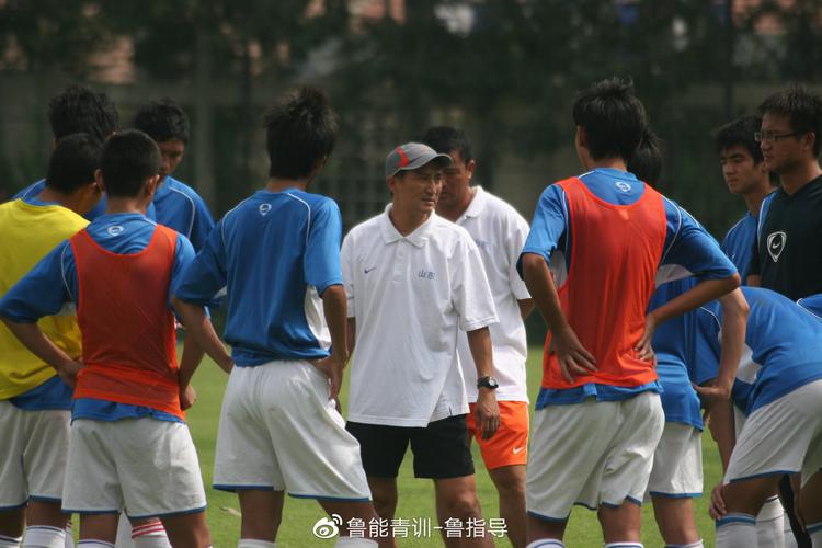 邓利维：对年轻球员的成长很兴奋 对他们的要求就是和库追巴默契