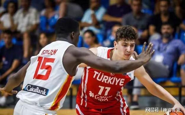 新赛季最想对位的球员是？杨瀚森：约基奇和申京😉