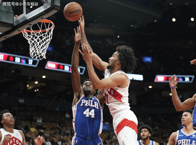 维密天使里斯的弟弟！美记：猛龙与锋线球员朱利安-里斯签约