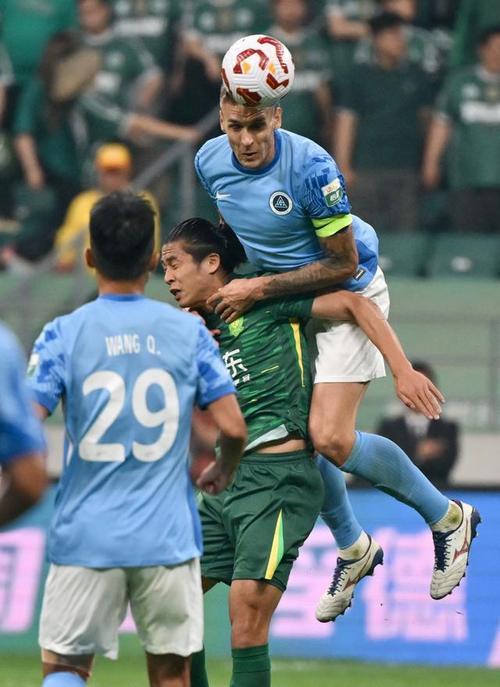 半场-新鹏城2-0国安 埃杜-加西亚、韦斯利破门林良铭失良机