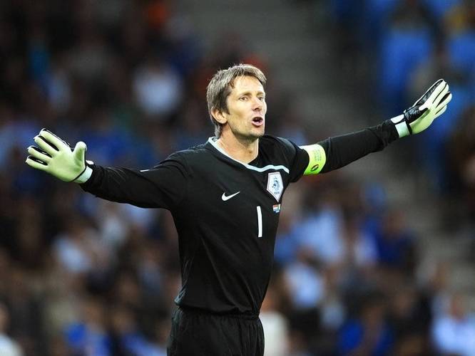 前三狮国门:拉亚是目前最出色门将之一,桑切斯是切尔西争冠基石