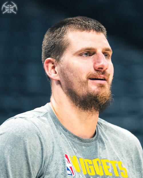 连续4场三双！戈登：约基奇是世上最好的球员 而且他还在不断进步