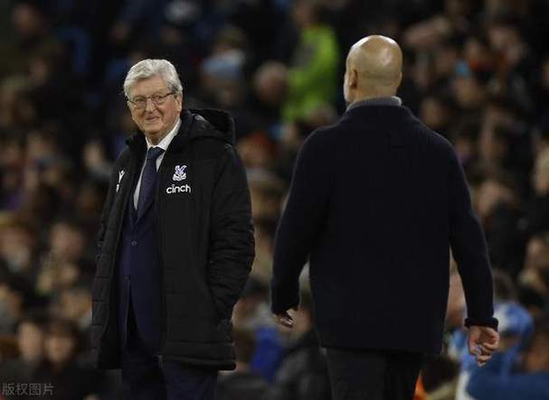 78岁霍奇森在英超执教面对老东家取得12胜,是联赛历史最多