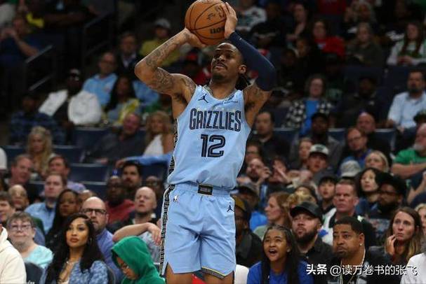 游说里皇续约的工具人?湖人新宠作用远超于此 他令灰熊经理认错