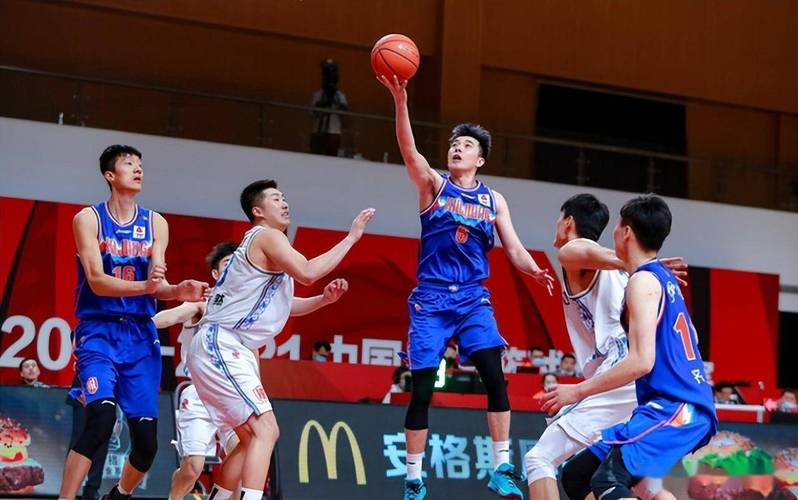 曾令旭：小杨需要做好准备迎接机会 也许机会不经意间就来了