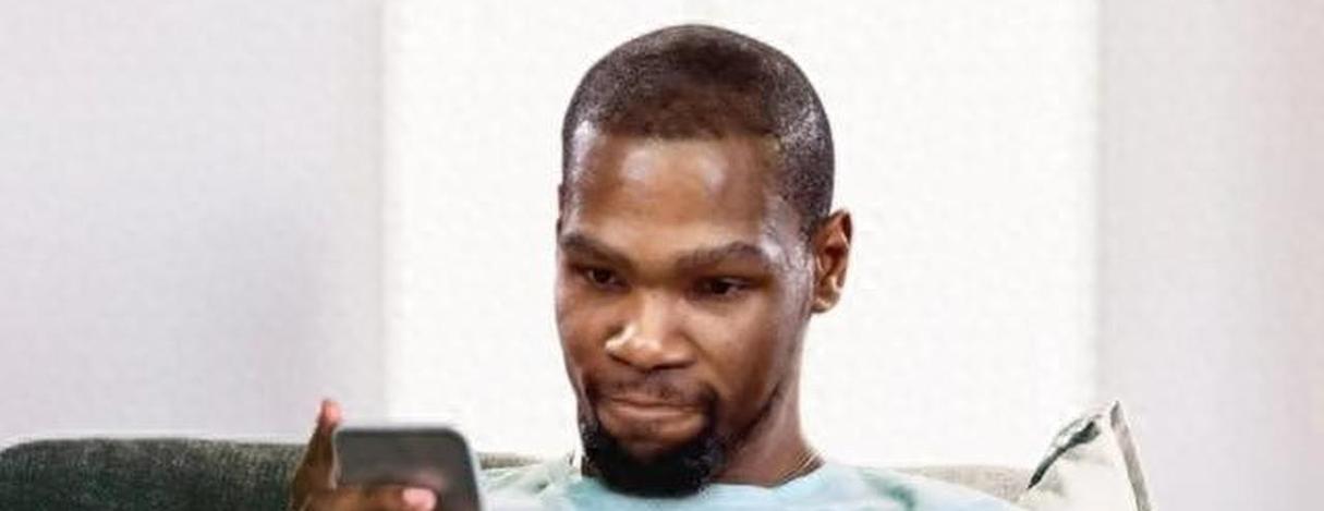 这么有钱还上网怼人？KD回网友：不是亿万富翁就别和我争 干正事