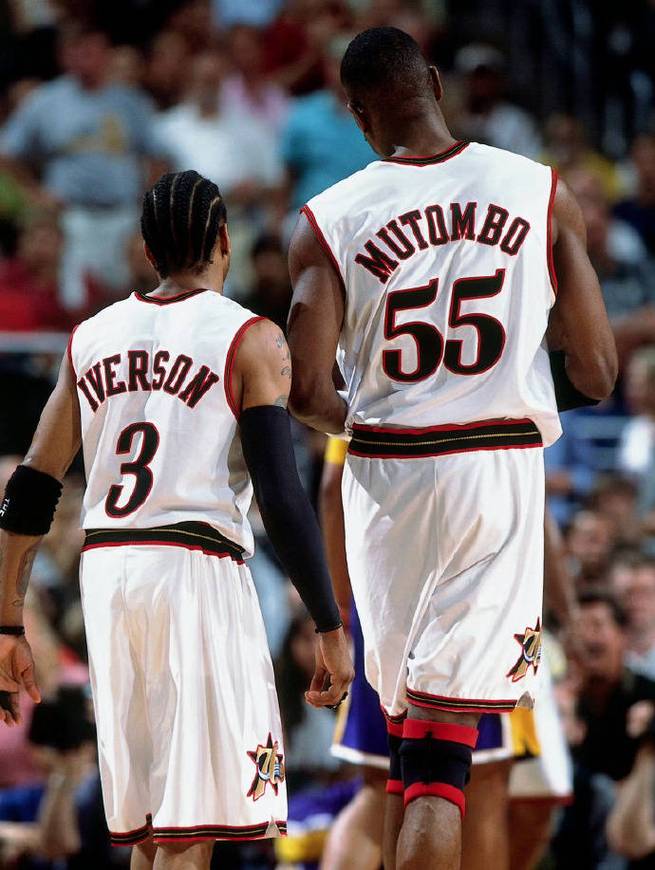 官方:文班已连续91场送出封盖 95-96赛季穆大叔后的最长连续纪录