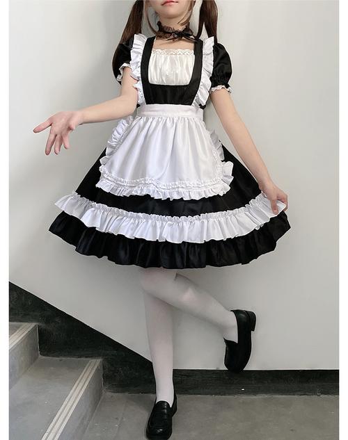 主持人：你家所有女佣都穿法式女仆装...鲨鱼：那时我年轻且单身