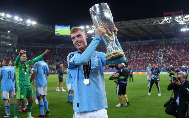 英媒：伤愈的帕尔默不应直接进入首发，恩佐在10号位表现出色